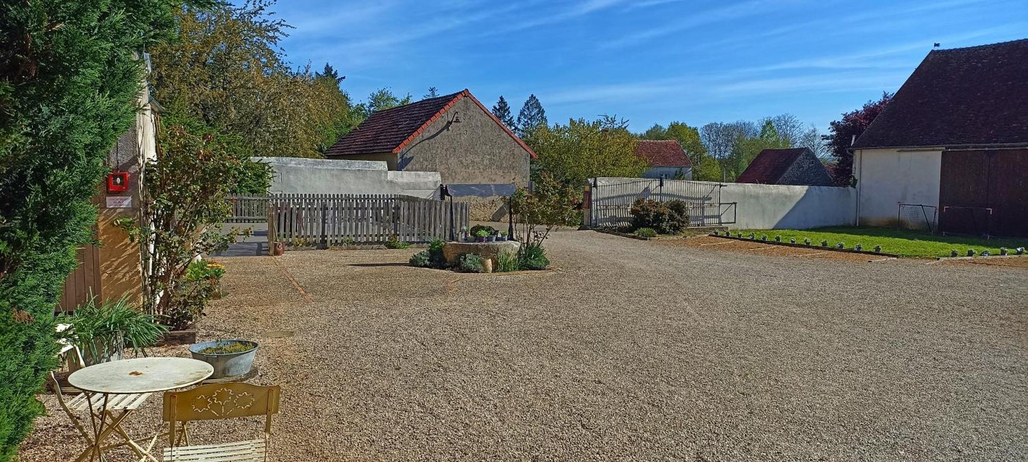 Le Domaine Du Chateau Varennes-les-Narcy エクステリア 写真