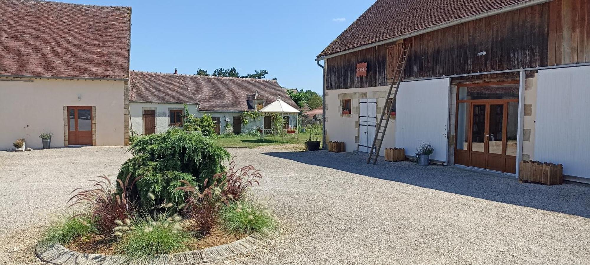 Le Domaine Du Chateau Varennes-les-Narcy エクステリア 写真
